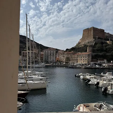 L Cote Port 2 * 보니파시오